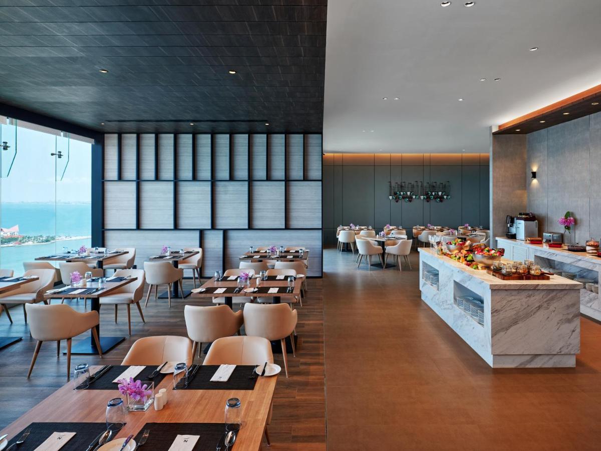 Novotel Marina Sriracha Si Racha Exteriör bild