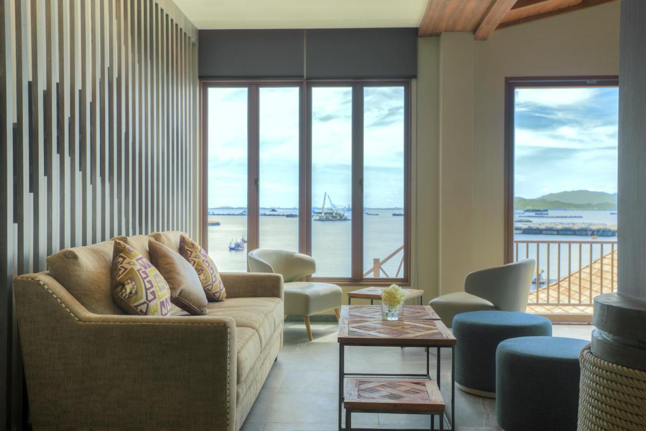 Novotel Marina Sriracha Si Racha Exteriör bild