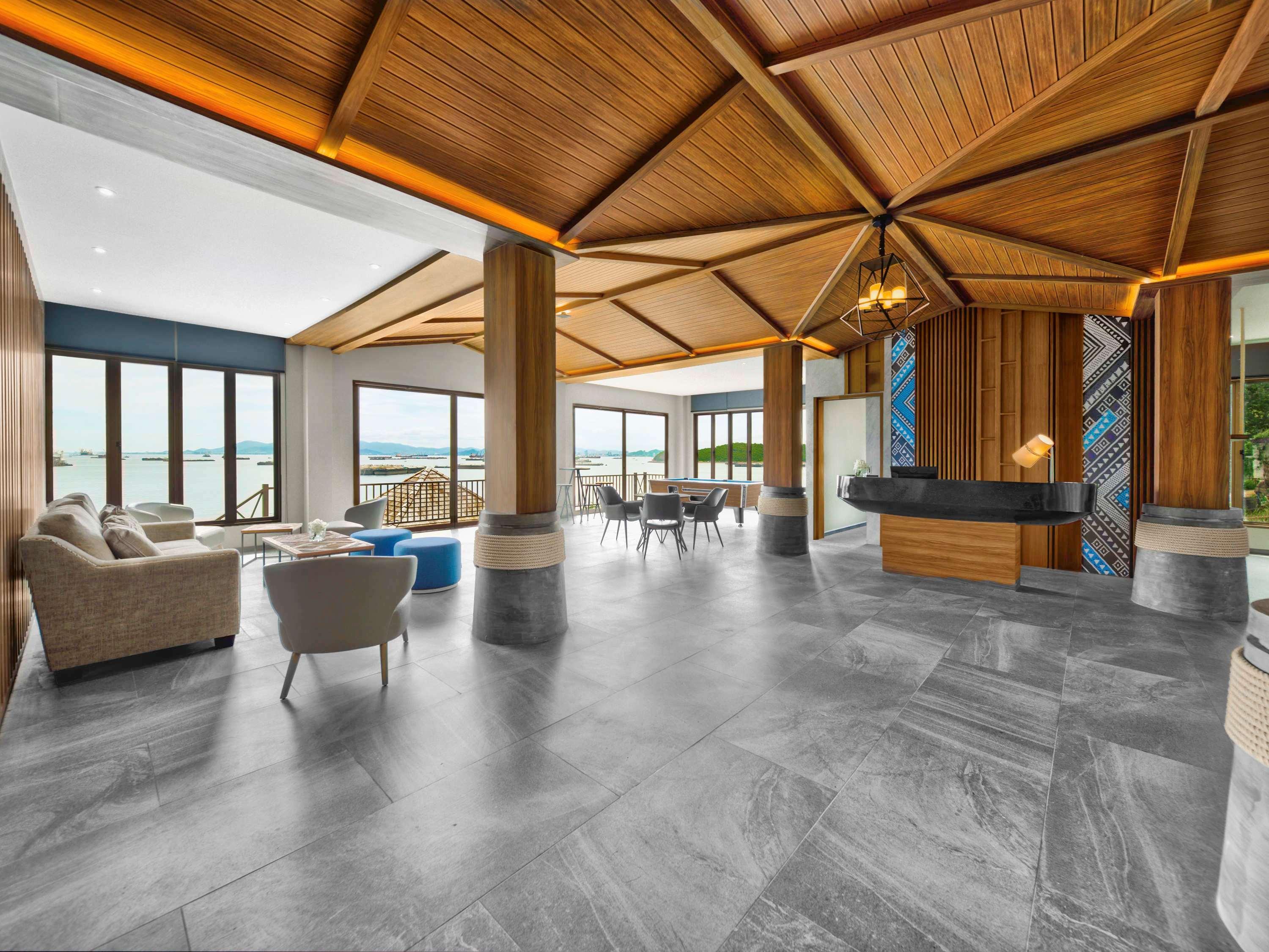 Novotel Marina Sriracha Si Racha Exteriör bild