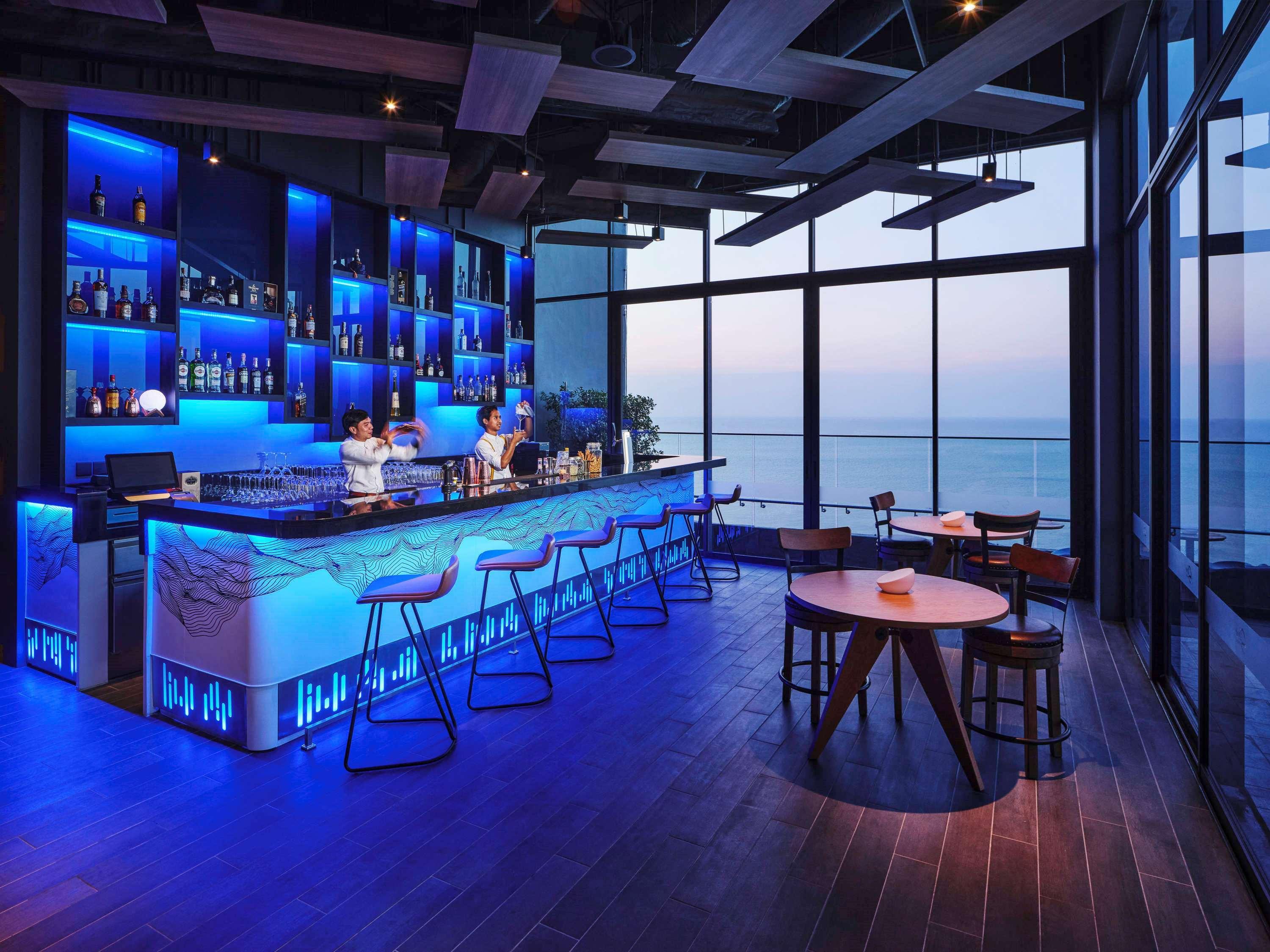 Novotel Marina Sriracha Si Racha Exteriör bild
