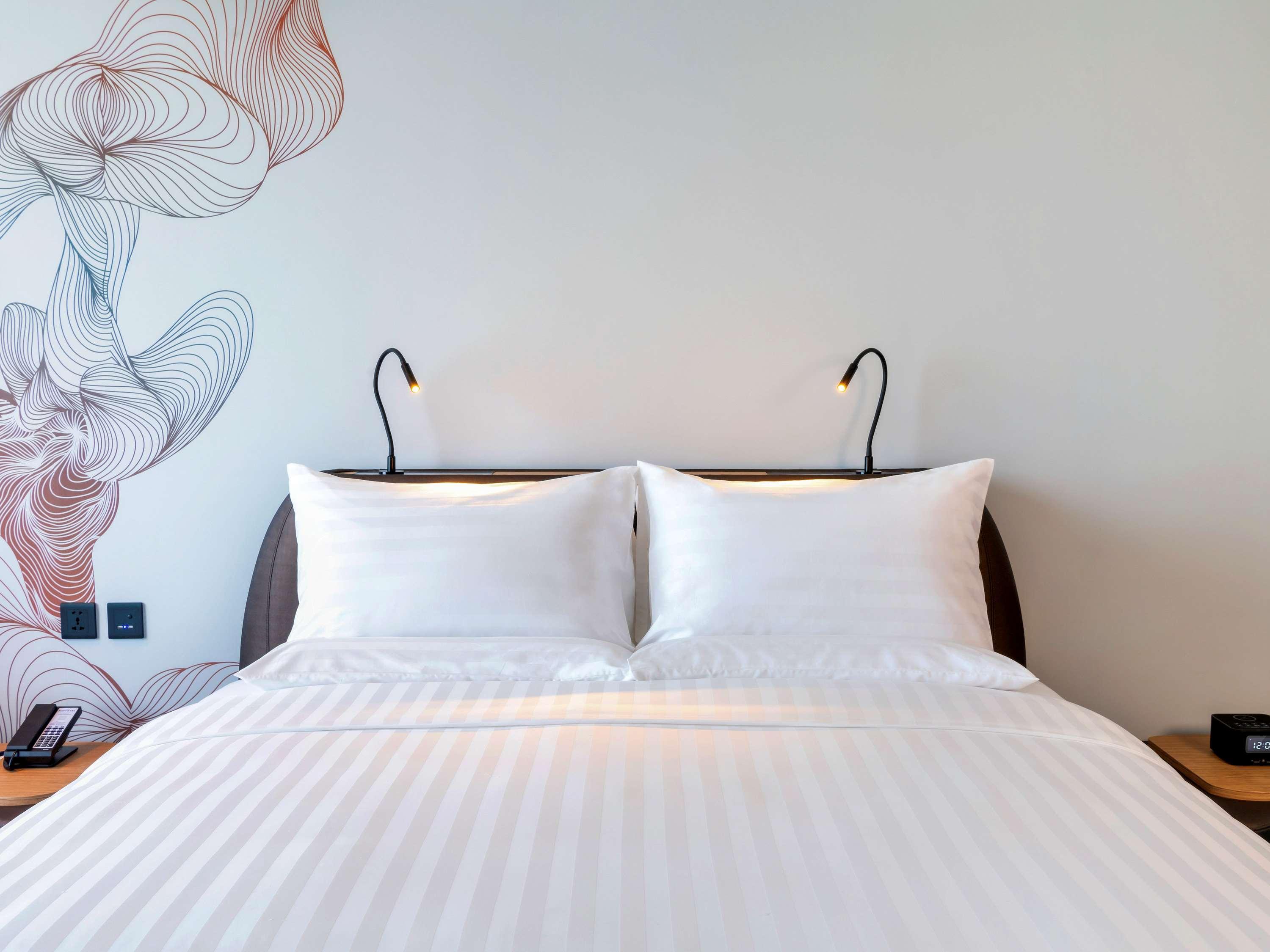 Novotel Marina Sriracha Si Racha Exteriör bild