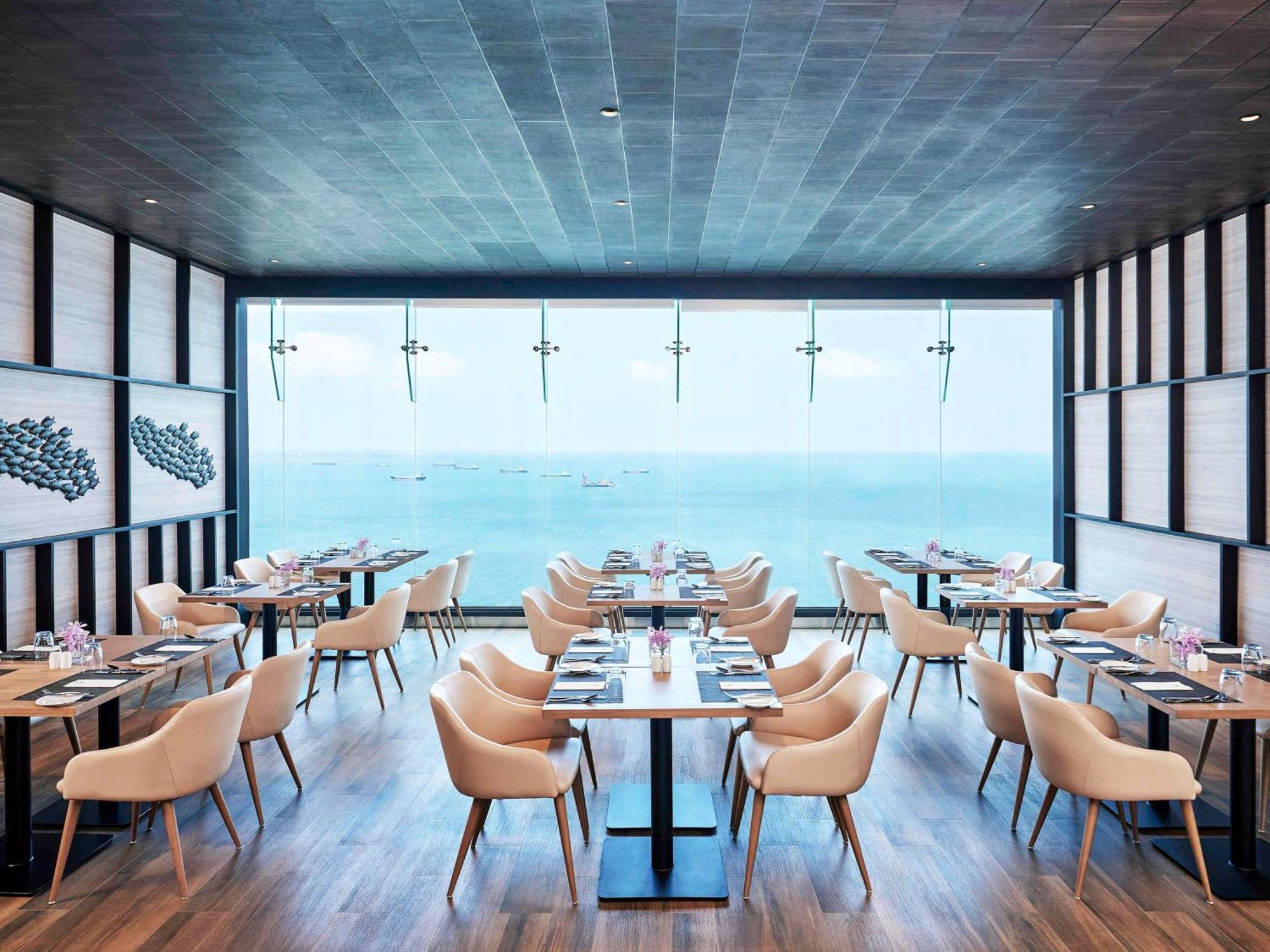 Novotel Marina Sriracha Si Racha Exteriör bild